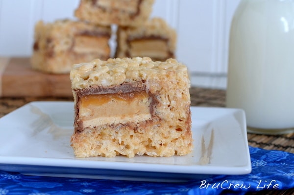 Candy Bar Stuffed Rice Krispie Treats | Inside BruCrew Life Candy Bar Stuffed Rice Krispie Treats | Inside BruCrew Life