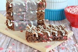 Peppermint Hot Chocolate Granola Bars