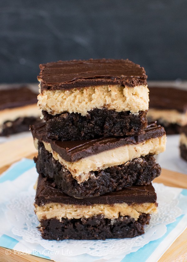Peanut Butter Truffle Brownies - the creamy peanut butter filling and chocolate topping will make these easy brownies disappear in a hurry! It's an awesome dessert recipe that everyone loves. #brownies #peanutbutter #chocolate #recipe #bestdessert