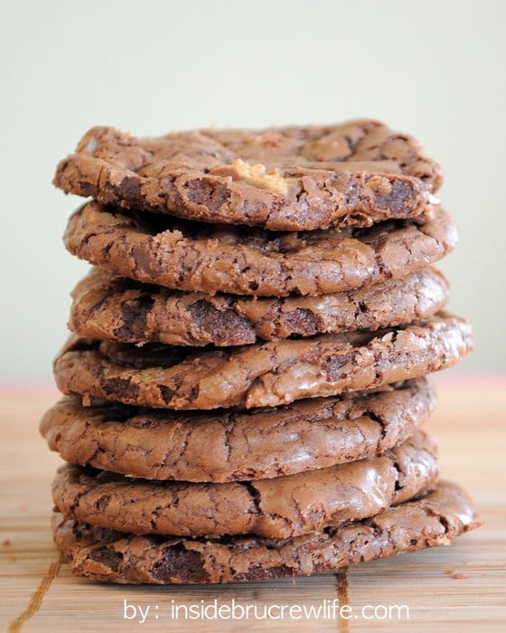 Moose Tracks Cookies - chocolate and peanut butter in one amazing cookie https://insidebrucrewlife.com