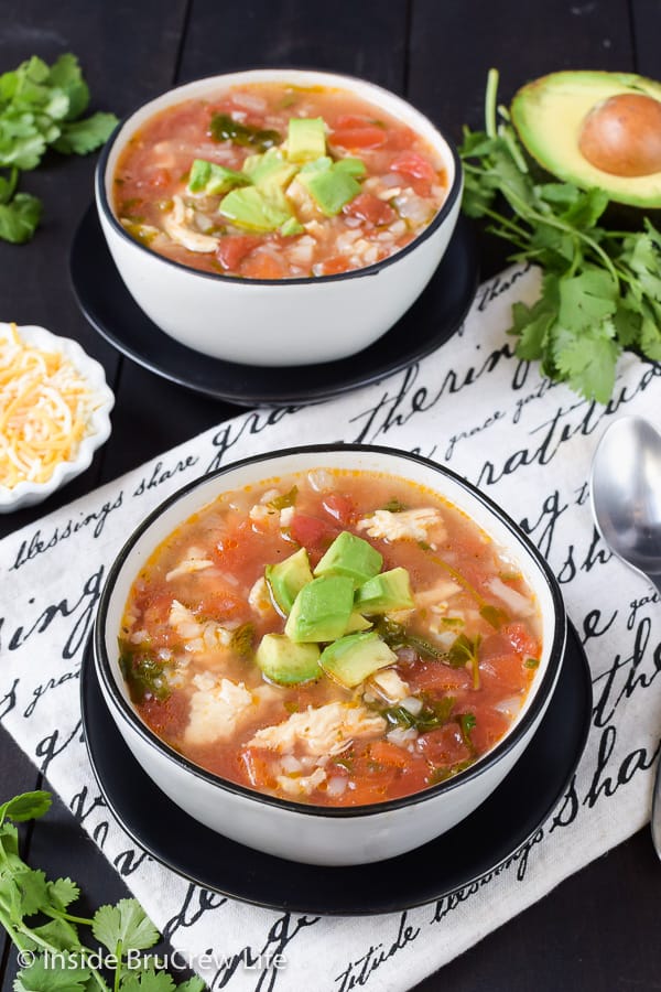 Spicy Chicken and Rice Soup - this easy chicken soup is loaded with rice, tomatoes, and chicken. Easy recipe to enjoy on busy or cool nights. #soup #comfortfood #chickenandrice #chickensoup #healthy #lowcarb