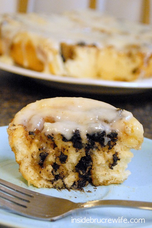 An Oreo cookie truffle and cinnamon sugar filling makes these easy, no yeast cinnamon rolls the best breakfast ever!