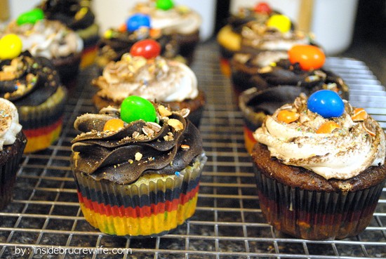 Peanut M&M Cupcakes | Inside BruCrew Life