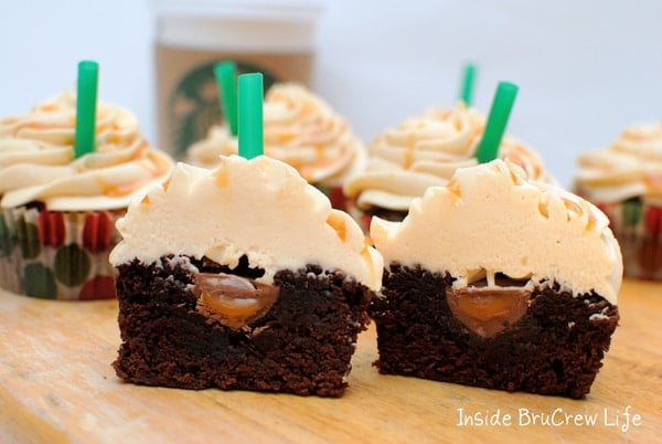 Salted Caramel Mocha Brownie Cups - brownie cups with a hidden caramel Hershey kiss and topped with a salted caramel frosting will make everyone smile when they eat one. #brownies #cupcakes #frosting #saltedcaramel #recipe #sweetandsalty
