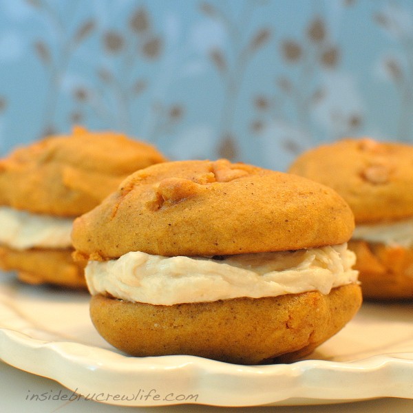 Salted Caramel Pumpkin Whoopie Pies