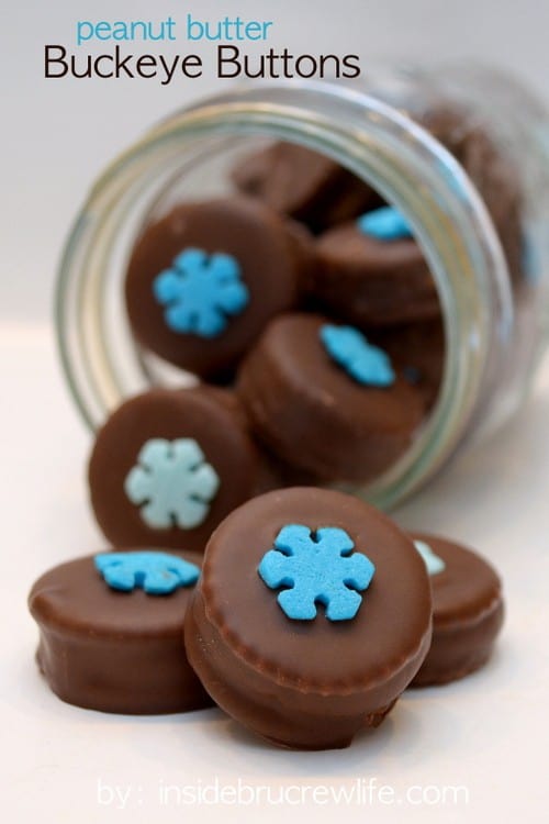 Peanut Butter Buckeye Buttons - the perfect blend of sweet and salty dipped in chocolate  www.insidebrucrewlife.com