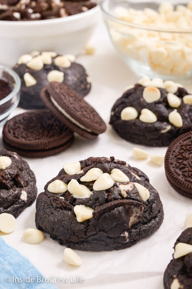 Chocolate Oreo Cookies - Inside BruCrew Life