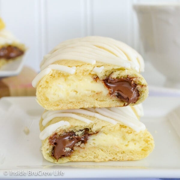 Cheesecake Filled Roll Ups - The Midnight Baker - Cheesecake Crescents