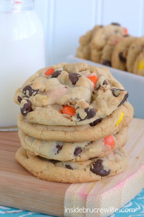 Soft and chewy peanut butter pudding cookies with chocolate chips and Reese's. Good luck not eating all of them!