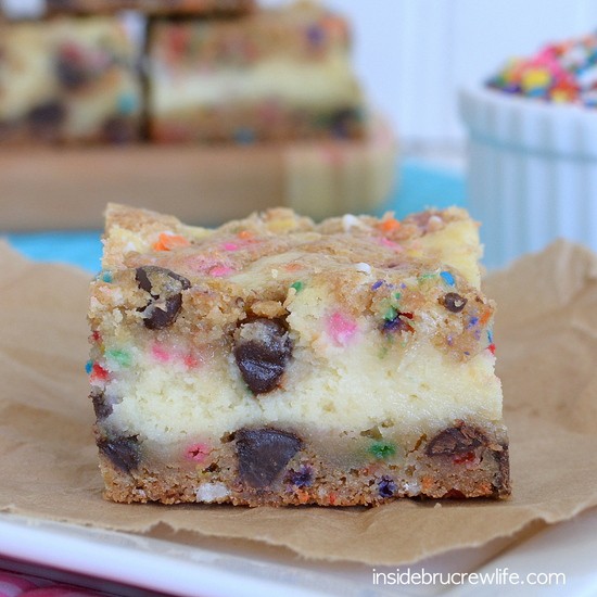 Key Lime Cheesecake Cookie Bars - chocolate chip cookie bars with a key lime cheesecake center