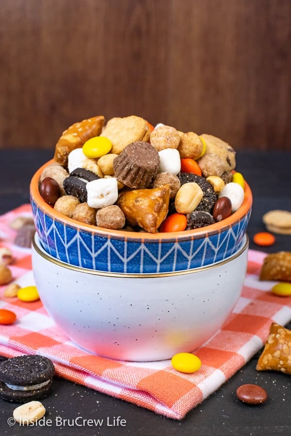 Chex Mix Snack Mix, Sweet 'n Salty, Caramel Crunch, Snack Mixes