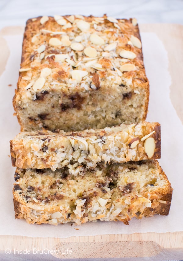 Almond Joy Banana Bread - chocolate, coconut, and almonds makes this sweet bread recipe disappear in a hurry. Great recipe to make for breakfast or brunch! #bananabread #coconut #almondjoy #sweetbread #breakfast #banana