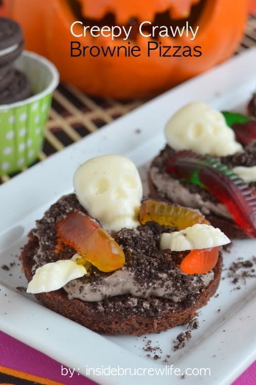 These mini brownie pizzas are topped with pudding, Oreo cookies, and spooky candies. Kids go crazy for them!!!
