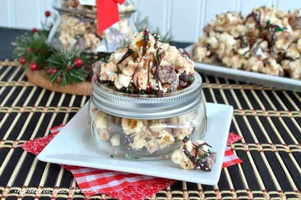 Banana Crunch Popcorn - this fun chocolate covered popcorn has a fun banana twist! Great snack mix recipe!