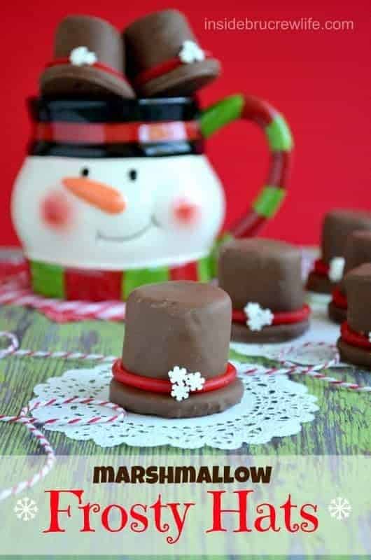 Marshmallow Frosty Hats - marshmallows, cookies, and candy dipped in chocolate make these cute Frosty hats