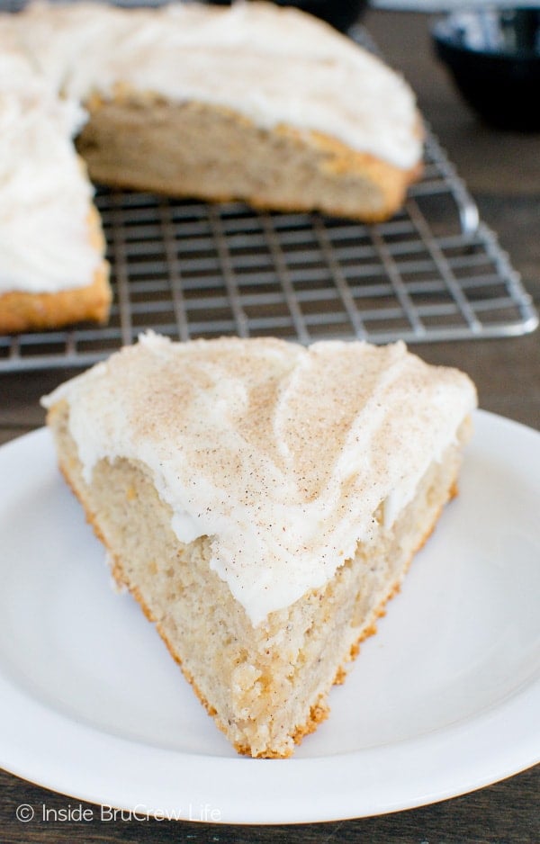 Banana Toffee Scones - these easy scones taste like banana bread. The toffee bits and frosting add a fun and delicious flair. Try this easy recipe for breakfast or brunch. #banana #scones #breakfast #toffee