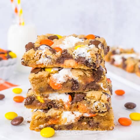 Marshmallow Reese's Blonde Brownies