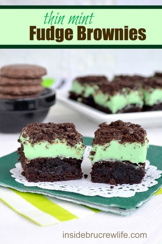 Thin Mint Fudge Brownies - brownies topped with a mint fudge and mint cookie crumbles are out of this world good 