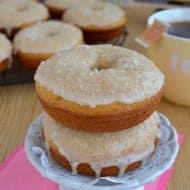 Vanilla Chai Baked Donuts