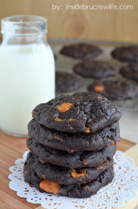 Dark Chocolate Butterfinger Cookies 