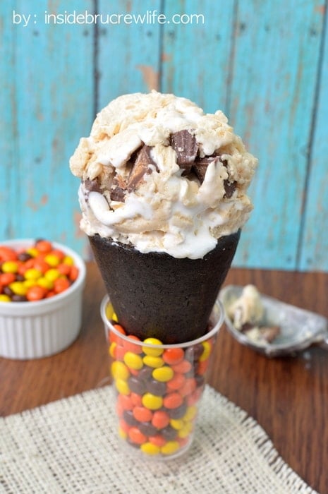 A chocolate cone filled with peanut butter ice cream.