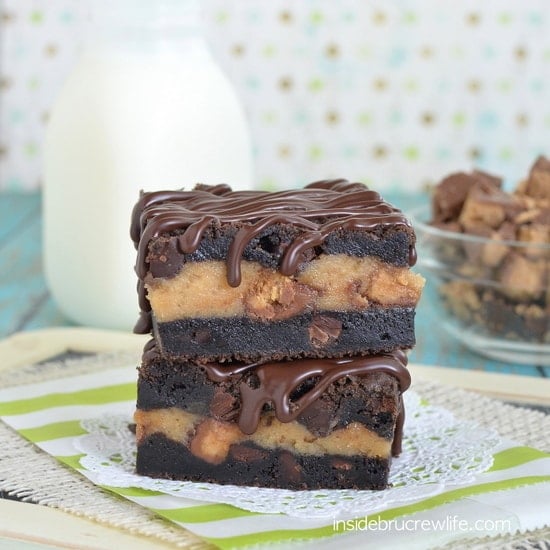 Dark chocolate cookie bars with a peanut butter cheesecake center...just yes!!!