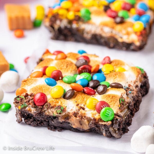 M&M Brownies Recipe - Inside BruCrew Life