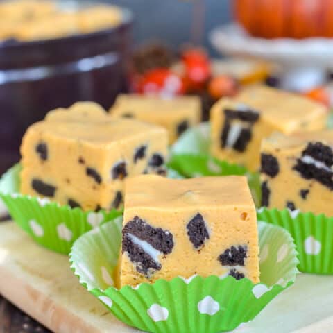 Pumpkin Cookies and Cream Fudge