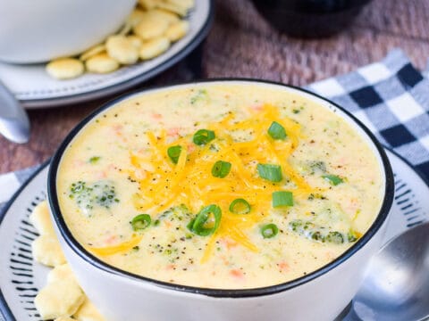 Best Creamy Broccoli Cheese Soup