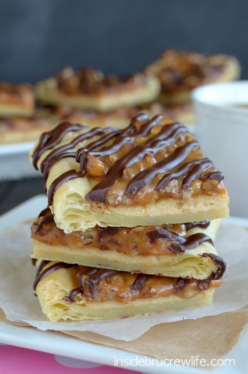 These puff pastry sheets filled with a maple cheesecake and a caramel pecan topping are a great holiday dessert.