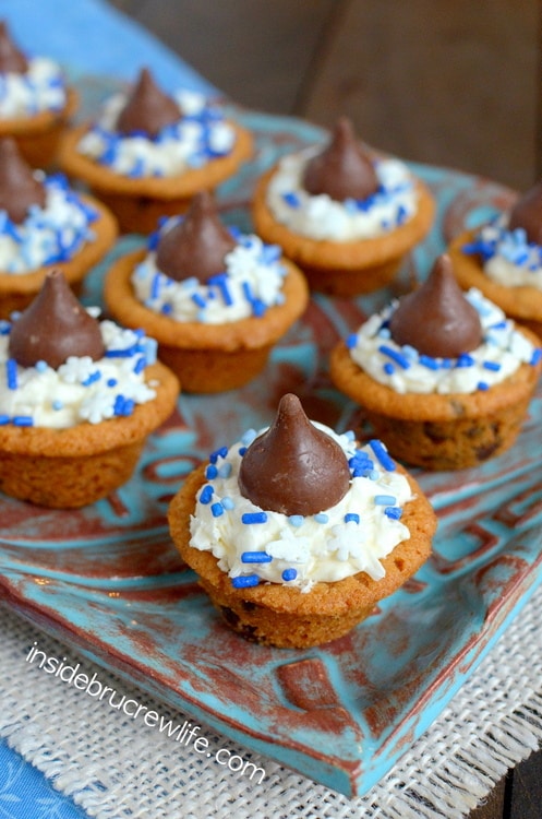 Coconut Cream Cookie Cups from www.insidebrucrewlife.com - easy cookie cups filled with a coconut cream filling
