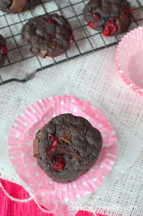 These easy and decadent chocolate cookies that are perfect for the chocolate lover in you 