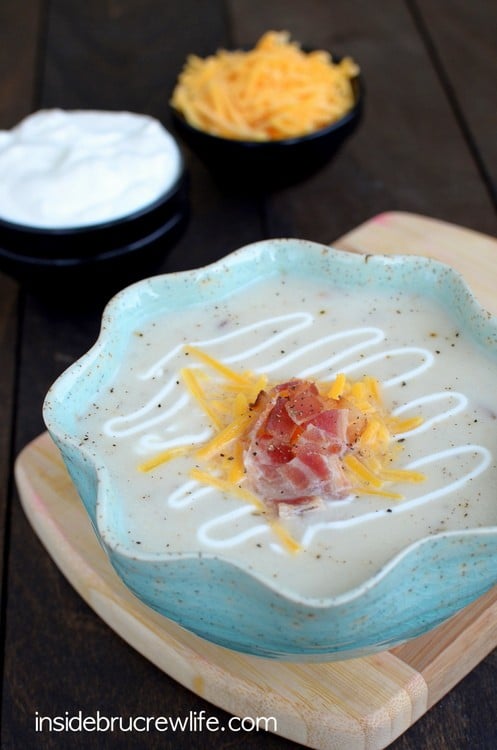 Creamy Potato and Bacon Soup - this creamy soup will warm you up on a cold winter day
