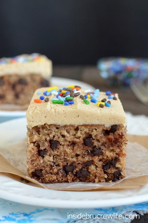 Peanut Butter Chocolate Chip Banana Cake - this delicious banana cake will disappear before you know it