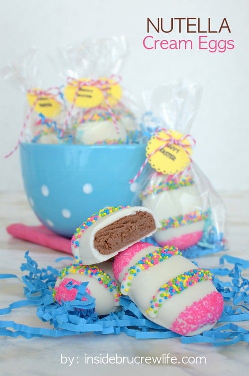 These fun Nutella cream eggs are dipped in white chocolate and decorated with sprinkles.  They make an adorable treat for Easter baskets.