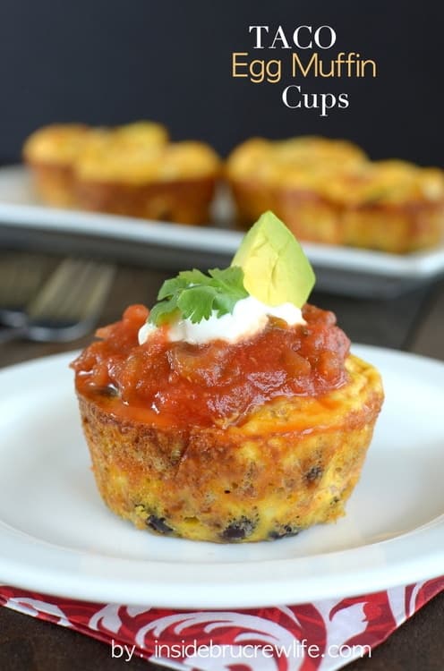Taco Egg Muffin Cups - taco toppings inside a cute little egg muffin cup makes a delicious breakfast any morning