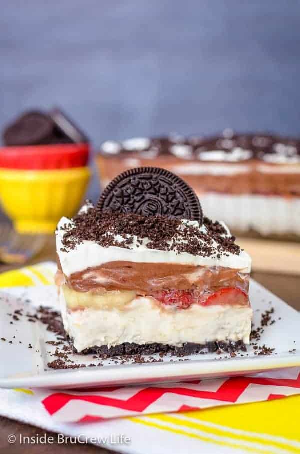 No Bake Banana Split Oreo Dessert Lasagna