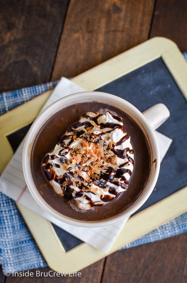 Almond Joy Hot Chocolate - you can make your own homemade hot chocolate with just a few ingredients from your pantry. Make this easy recipe when you need a drink to warm you up on cold days or nights. #hotchocolate #sugarfree #dairyfree #lowcarb #homemade #keto #chocolate