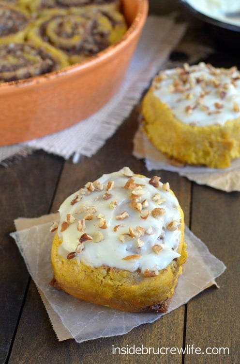 Easy no yeast cinnamon rolls full of pumpkin and pecan goodness and covered in cream cheese frosting! You are going to love these!