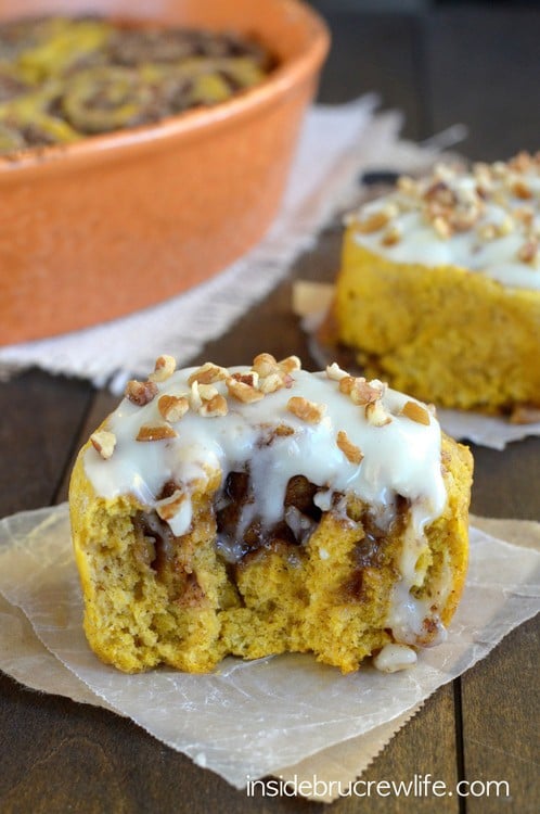 Easy no yeast cinnamon rolls full of pumpkin and pecan goodness and covered in cream cheese frosting! You are going to love these!