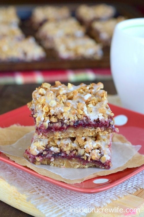 Brown butter and blackberry make these crumble bars disappear in no time! Perfect for enjoying anytime!