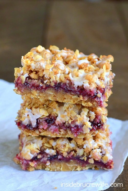 Brown butter and blackberry make these crumble bars disappear in no time! Perfect for enjoying anytime!