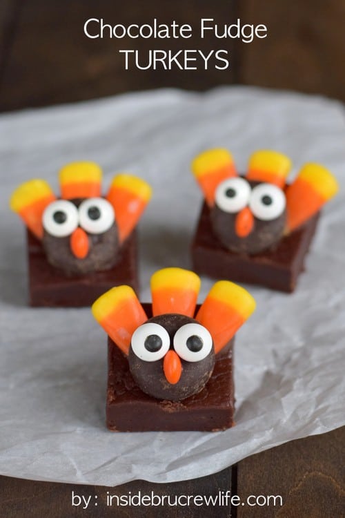 These easy no bake chocolate fudge squares topped with a cute candy turkeys make perfect Thanksgiving day treats!