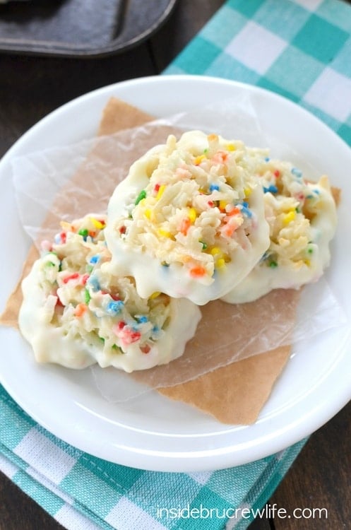 Sprinkles and white chocolate give these coconut macaroons a fun twist