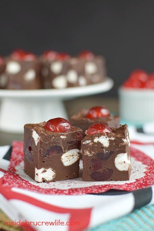 This easy chocolate fudge has cherries and marshmallows in every bite. It's creamy and delicious!!!