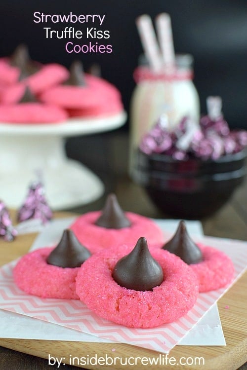 These easy strawberry cookies are topped with a truffle kiss Hershey kiss and sparkles.  They are amazing!!!