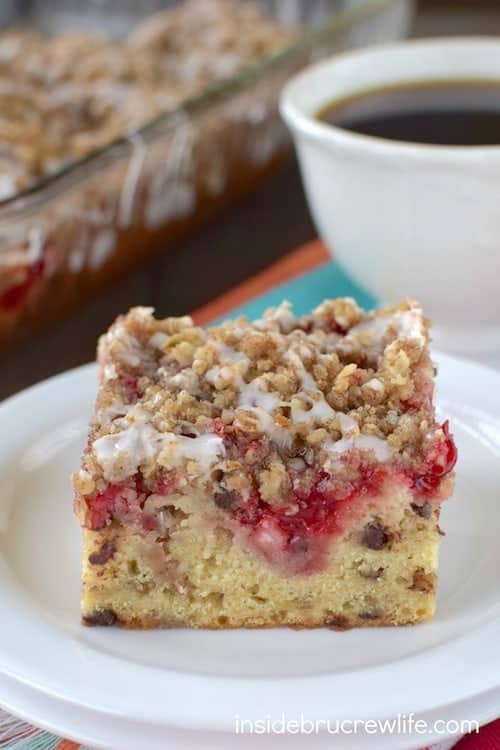 A delicious banana split twist will make this banana coffee cake your go to summer breakfast recipe.