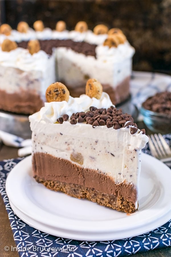 Easy Chocolate Ice Cream Cake Recipe