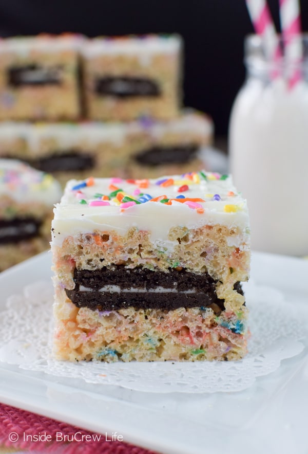 Rice krispie treats with Oreo cookies and sprinkles stuffed inside makes them irresistible.