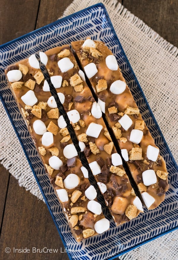 Loading this caramel fudge with marshmallows, graham crackers, and chocolate is a very good idea.